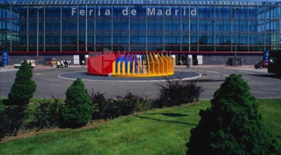 Deyanira Suite, Aeropuerto, Ifema Madrid Exterior photo